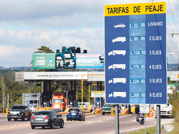 Los usuarios siguen pagando las mismas tarifas en el peaje de la carretera CA-5 norte y el precio se mantendrá hasta el año 2025.