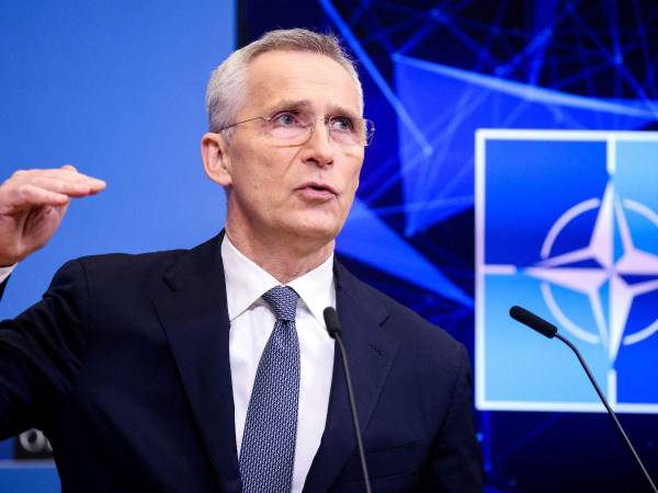 “Me uno a Estados Unidos y su llamado a Rusia para que libere al periodista”, dijo Stoltenberg.