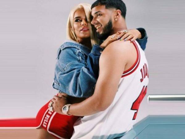 Anuel AA recuerda que cuando la conoció dijo 'yo no sé, pero esa mujer va a ser mi mujer'. (Foto: Heabbi)