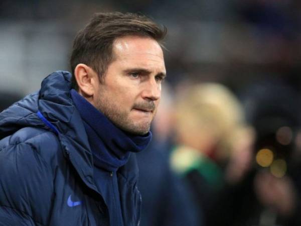 Lampard es el entrenador del Chelsea, equipo del que también es ídolo.