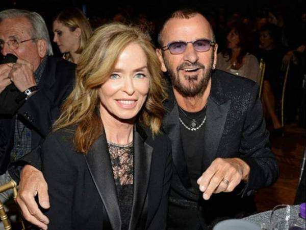 Ringo Starr y Barbara Bach (35 años casados).