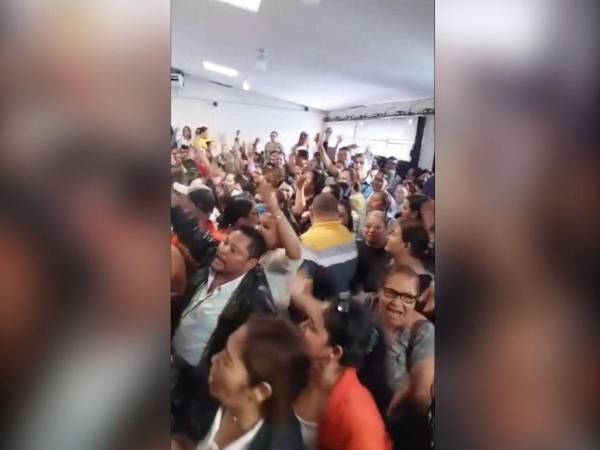 Docentes de Colprosumah pidieron que se contaran los votos.