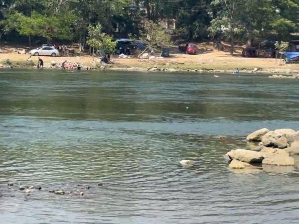 El hombre había sido arrastrado por el río desde el domingo y fue encontrado hasta este lunes.