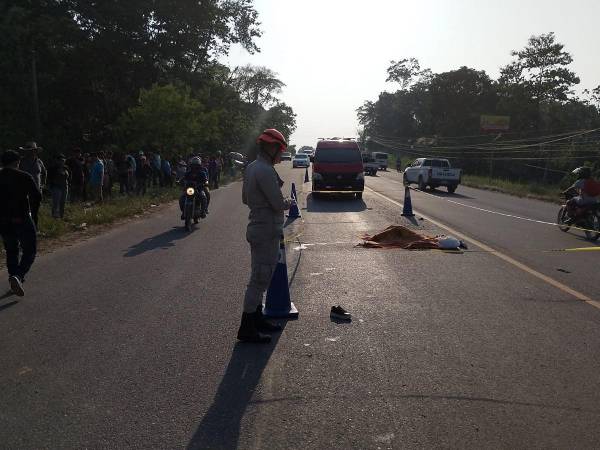 La joven mujer perdió la vida de manera inmediata tras el brutal accidente.