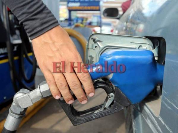 El precio en bomba se registrará a partir del lunes a las 6:00 de la mañana.