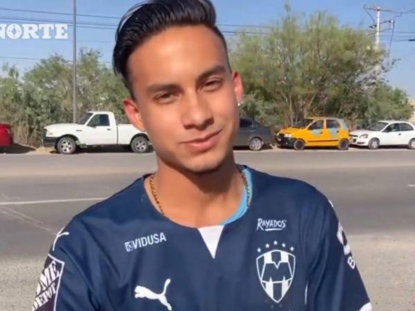 A Axel Guzmán no le importó ser visitante en Torreón para lucir con orgullo los colores de Rayados.