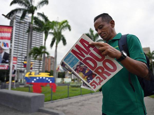 El presidente izquierdista Nicolás Maduro fue reelegido para un tercer mandato consecutivo de seis años, en medio de denuncias de fraude por parte de la oposición. Este lunes las calles de Venezuela amanecen solas y con la mirada puesta en lo que sucedió el domingo 28 de julio.