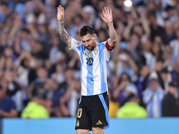 Leo Messi anotó un hat-trick en el duelo ante Bolivia en las eliminatorias sudamericanas.