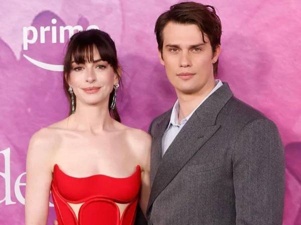 Nicholas Galitzine ha despertado una masiva curiosidad tras su último papel en la comedia romántica “La idea de ti”, de Prime Video, que protagoniza junto a Anne Hathaway. ¿Quién es el galán del que todos hablan? A continuación los detalles.