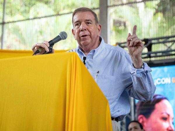 Edmundo González Urrutia es acusado por la Fiscalía de Venezuela por exigir la publicación de actas.