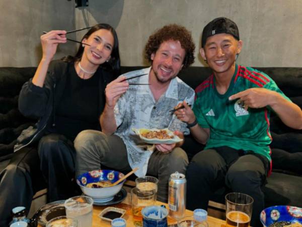 El youtuber Luisito Comunica, su novia, Arianny Tenorio y el japonés radicado en Honduras, Shin Fujiyama, compartieron una deliciosa cena en la Ciudad de México, luego de que Fujiyama lograra llegar a la capital del país tras más de 30 días corriendo. Aquí los detalles de lo que conversaron.