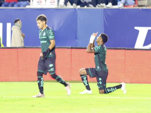 Antony “Choco” Lozano llegó a su tercer gol con el Santos Laguna.