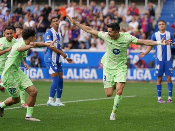 Roberth Lewandowski llegó a diez goles en esta temporada con el Barcelona.