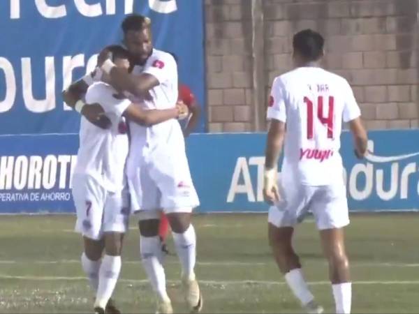 Olimpia sacó los tres puntos en Choluteca con goles de Pinto y Jerry Bengtson.