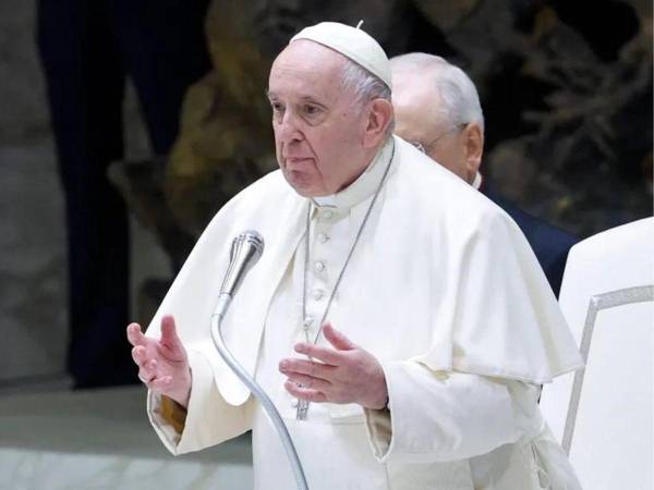 El papa Francisco se mostró apesarado por el vil crimen contra el ambientalista Juan López.