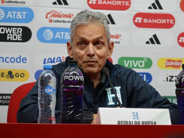 Reinaldo Rueda también habló del reglamento y de la posesión de la pelota ante México.