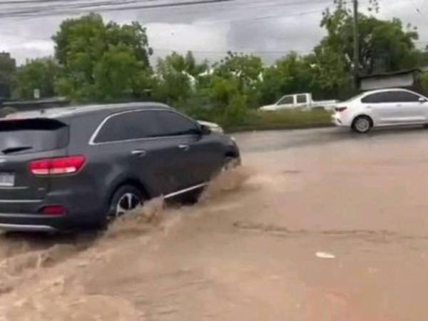 Las autoridades piden a la población tomar precauciones.