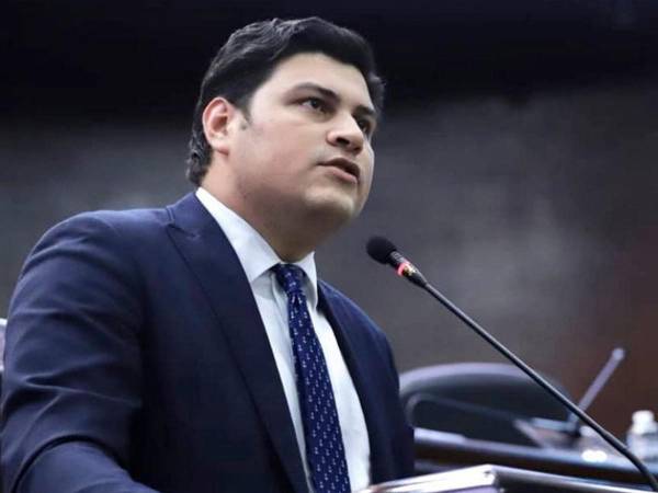 Marlon Ochoa denunció una serie de irregularidades en la administración de los cuatro fideicomisos.