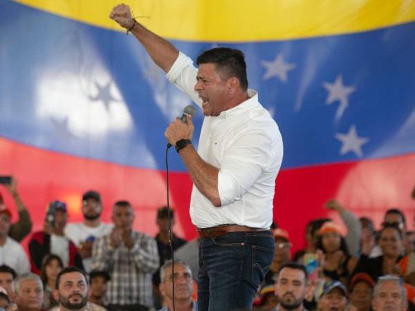 El dirigente opositor Freddy Superlano presuntamente fue secuestrado este martes por las autoridades venezolanas junto a dos colaboradores suyos, según denunció su partido Voluntad Popular (VP). Conozca su historial político y lo que se sabe sobre su rapto.