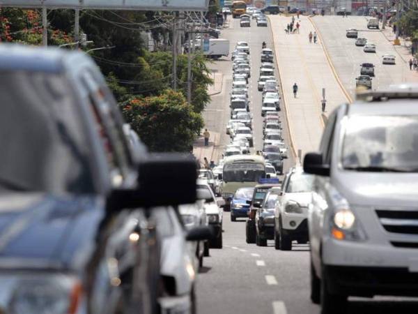 Aunque la tasa vehicular basada en el cilindraje y tipo de placa se mantiene para los usuarios en 2024, la tasa municipal ha aumentado elevando el valor a pagar por concepto de matrícula vehicular. A continuación detalles sobre el pago de matrícula.