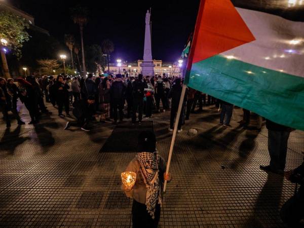 Miles de propalestinos alrededor del mundo salieron a protestar exigiendo la desocupación israelí. Aquí las imágenes de las masivas manifestaciones.