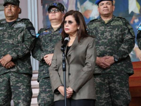 La conferencia de Moncada se realizó en Casa Presidencial, donde fue juramentada como la nueva ministra de Defensa.