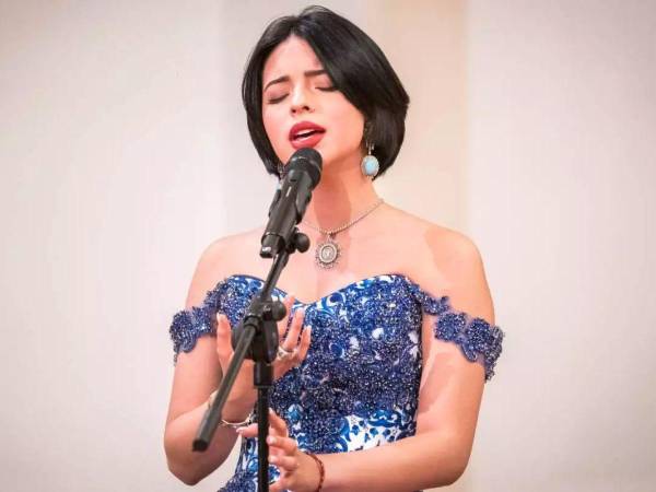 La cantante de regional mexicano Ángela Aguilar ha enfrentado un 2024 complicado, marcado por una intensa ola de críticas debido a diversas polémicas que han rodeado su carrera.