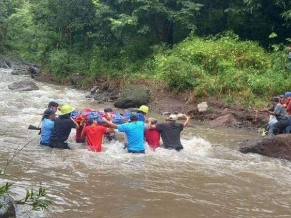 Autoridades nicaragüenses confirmaron el fallecimiento de una menor de 16 años, otra de 9, dos niños de 10 y 8 años.