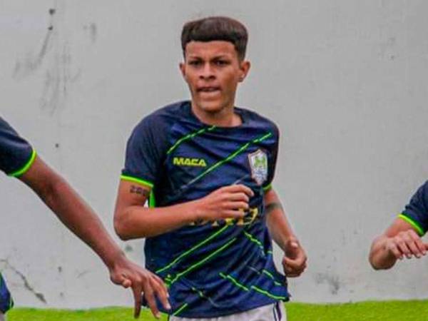 Julio César Hernández es una de las nuevas víctimas del dengue que muere en el país. Era jugador de Olancho FC.