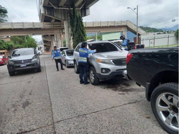 Para recuperar su permiso de conducir debe abocarse al edificio central de Tránsito, ubicado en la colonia San Ángel.