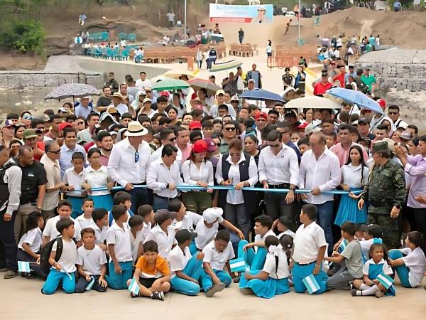 Costa de los Amates: Bajo el agua vado inaugurado por Xiomara Castro hace dos meses