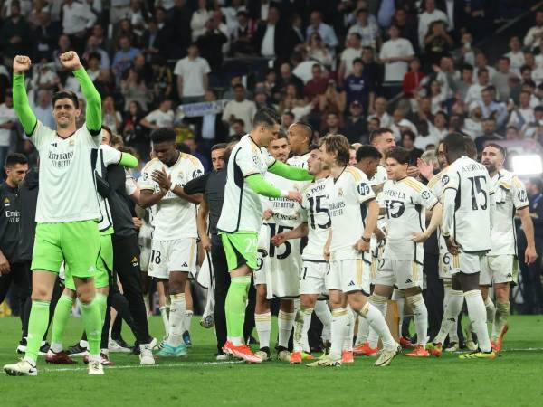 Real Madrid confirmó que Tchouaméni es baja y sería duda para la final de la Liga de Campeones.