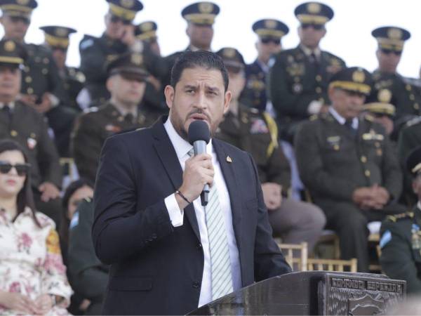 Zelaya Rosales mencionó que al menos 2,000 privados de libertad van a ir en “aislamiento total”.