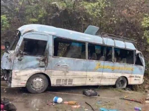 El autobús correspondía a la ruta de Santa Bárbara hacia Tegucigalpa.