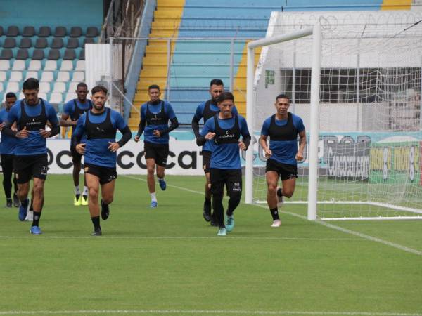 El cuadro entrenó hoy en el estadio Nacional Chelato Uclés.