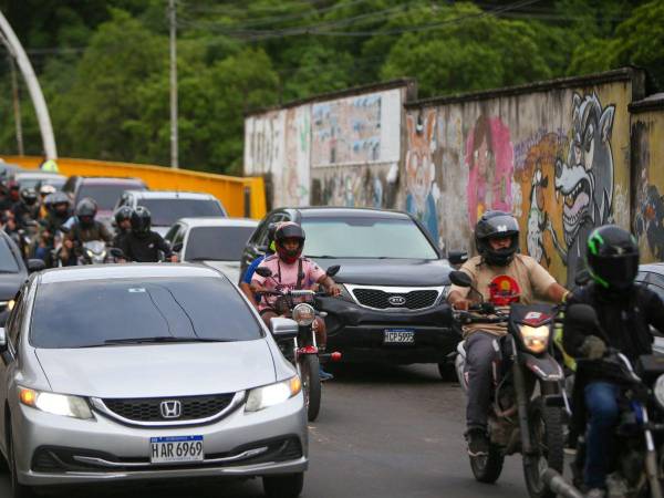 La DNVT hizo un llamado a los motociclistas para respetar las señales de transito.