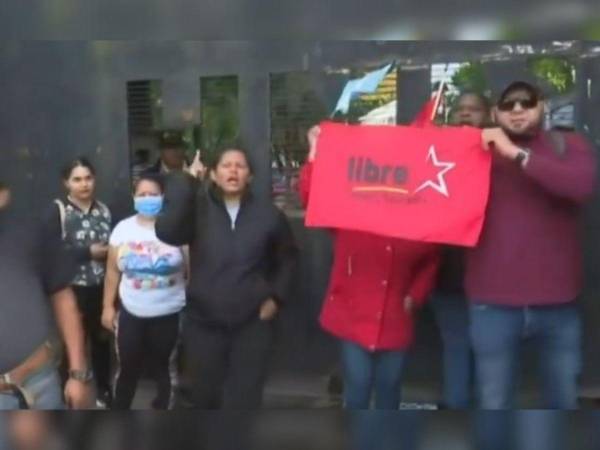 Tomas por colectivos de Libre en el Hospital Psiquiátrico Mario Mendoza.