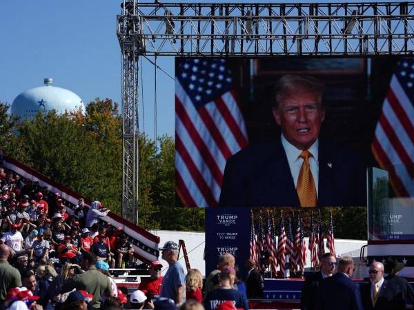 El expresidente de Estados Unidos y candidato republicano a la Casa Blanca, Donald Trump, hará de nuevo este sábado 5 de octubre el mitin de Butler, Pensilvania, el lugar en el que fue objeto de un sonado intento de asesinato hace casi tres meses. Aquí más detalles sobre lo que tienen preparado.