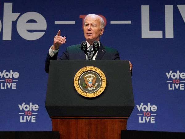 Biden criticó la trayectoria del expresidente de 78 años como un “infierno para los afroestadounidenses”.