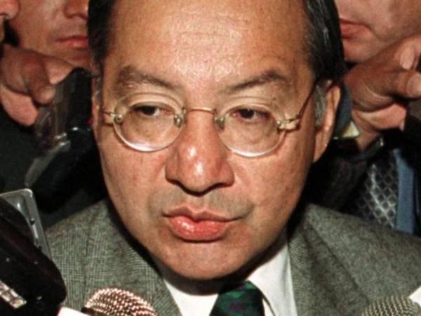 Víctor Manuel Rocha fue embajador de Estados Unidos en Bolivia entre 1999 a 2002.