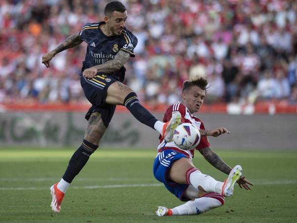 El equipo blanco no dio oportunidad al Granada, que ya estaba oficialmente descendido a segunda división.