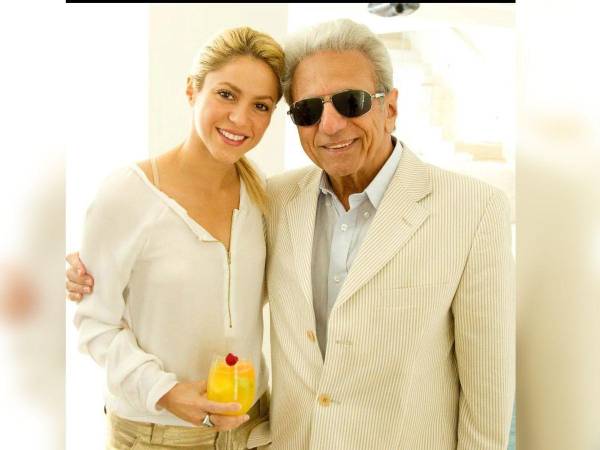 Shakira siempre ha sido muy cercana a su padre William, de 92 años de edad.