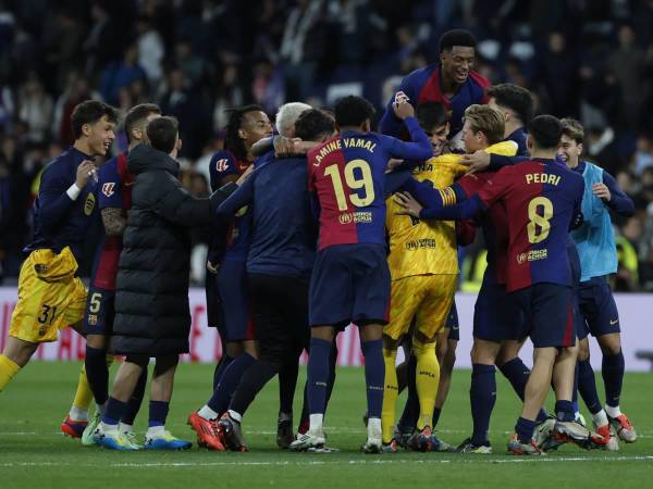 Así amaneció la prensa española luego de la paliza que Barcelona le propinó al Real Madrid en el Bernabéu.