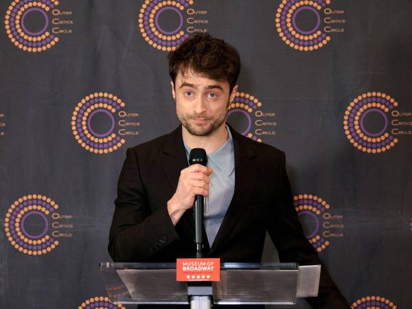 Radcliffe defiende que las mujeres trans tienen derecho a identificarse como mujeres.