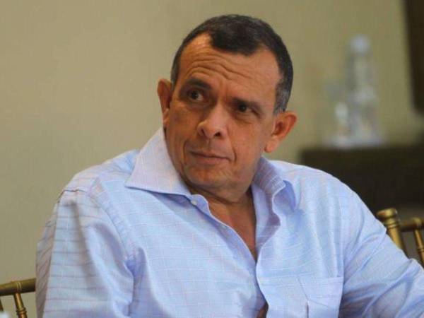 Porfirio Lobo Sosa fue mencionado por los narcotraficantes Alexander Ardón y Devis Leonel Rivera Maradiga “El Cachiro”; quienes confesaron haber sobornado al exmandatario.