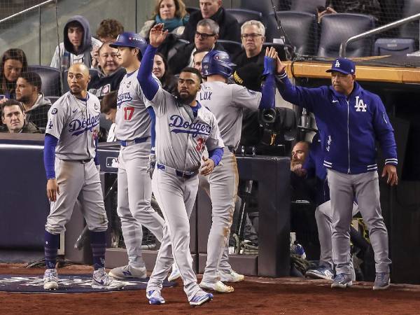 Los Dodgers celebraron este lunes su tercera victoria consecutiva en la serie.