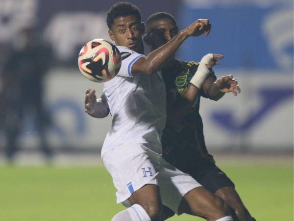 Anthony Lozano es el capitán y uno de los llamados a guir el barco. “Choco y Palma son buenos, pero no los hacen jugar sus compañeros”, dijo Belarmino Rivera.