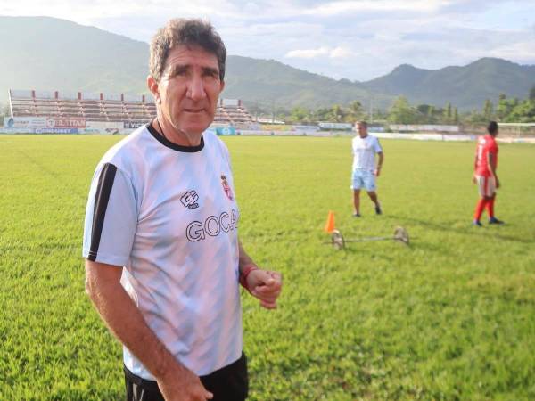 El Zacapa de Guatemala tendrá que pagarle miles de dólares al entrenador argentino.