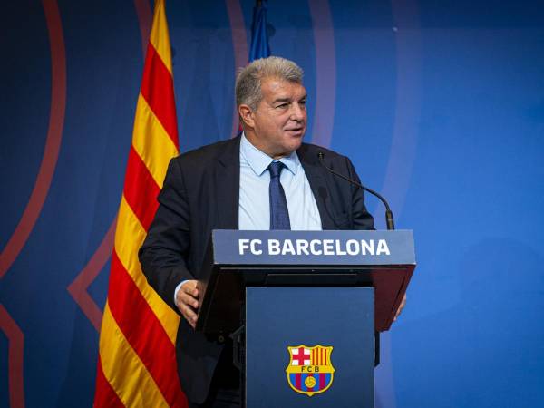 Joan Laporta presentará un fichaje que realizó hace dos meses.