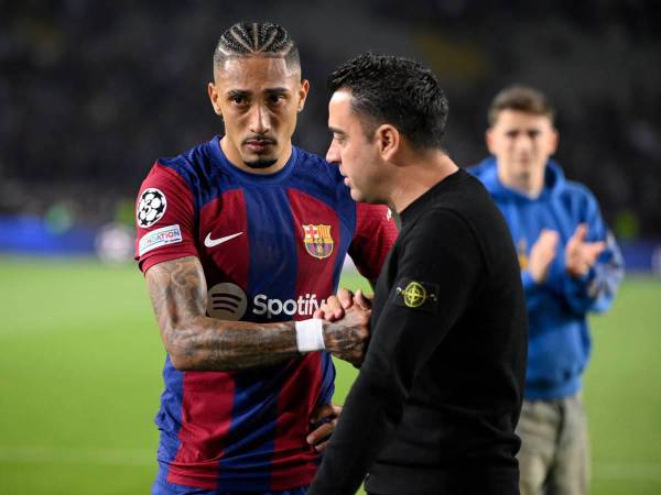 Xavi salió expulsado en el encuentro ante el PSG.